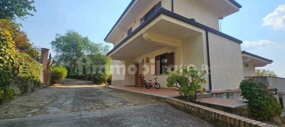 4 Schlafzimmer Villa in Montepaone, Italy, Nr. 348060 2