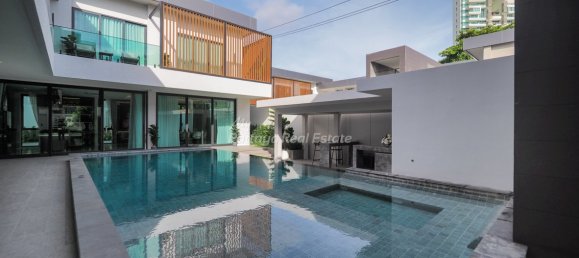 6 bedrooms Cafe / restaurant in Pattaya, Thailand No. 8718 6