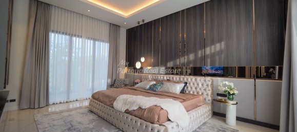 6 bedrooms Cafe / restaurant in Pattaya, Thailand No. 8718 11