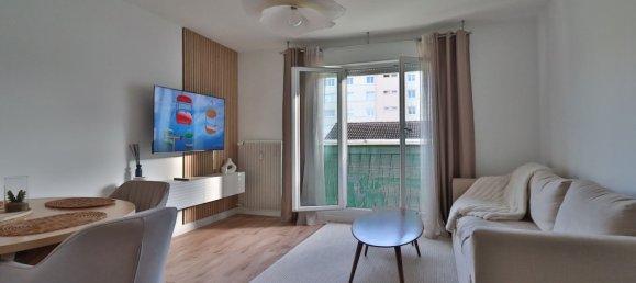Apartamento de 3 dormitorios en Troyes, France No. 52799 3