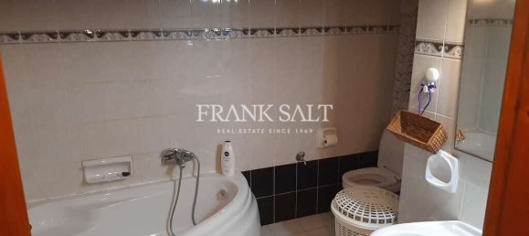 Квартира с 2 спальнями в Марсаскала, Мальта № 4925 7