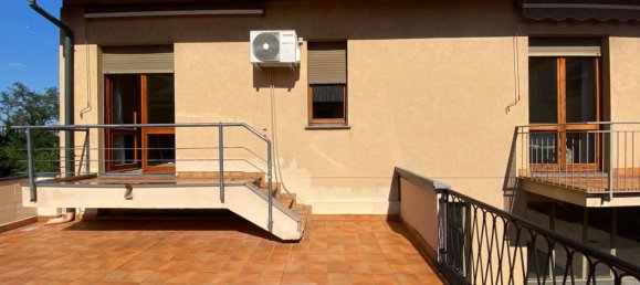 Вилла с 3 спальнями в Бовизио Машаго, Италия № 341886 2