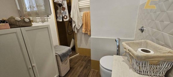 4 rooms Apartment in Giugliano in Campania, Italy No. 299221 6