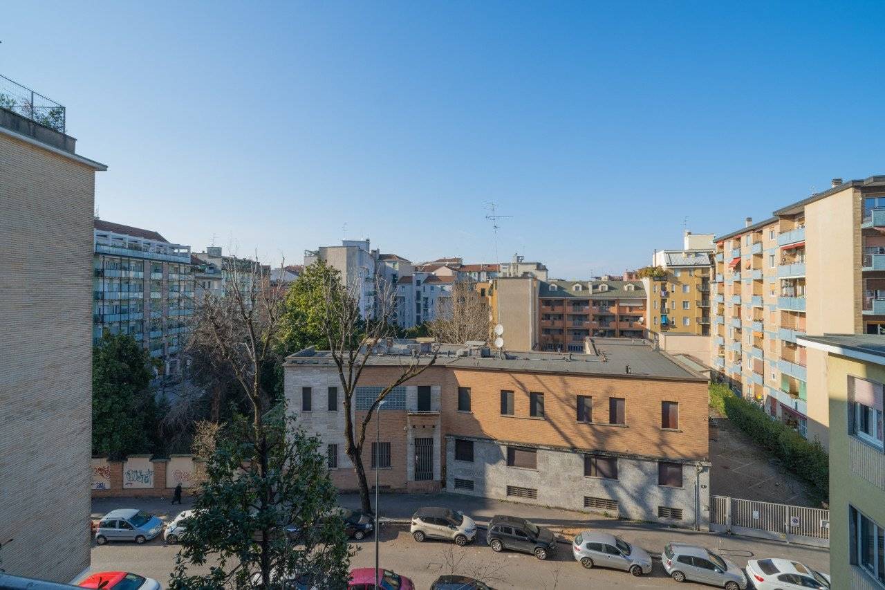 1 chambre Appartement à Milan, Italy No. 249937