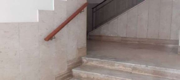 Квартира с 4 комнатами в Неаполь, Италия № 10962 2