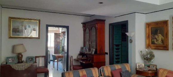 Квартира с 4 комнатами в Неаполь, Италия № 10962 3