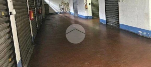 34m² Garage in Rome, Italy No. 54415 5