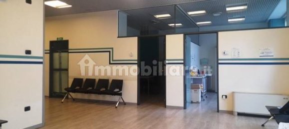 5غرفة عقار تجاري في Milan, Italy رقم 327088 10