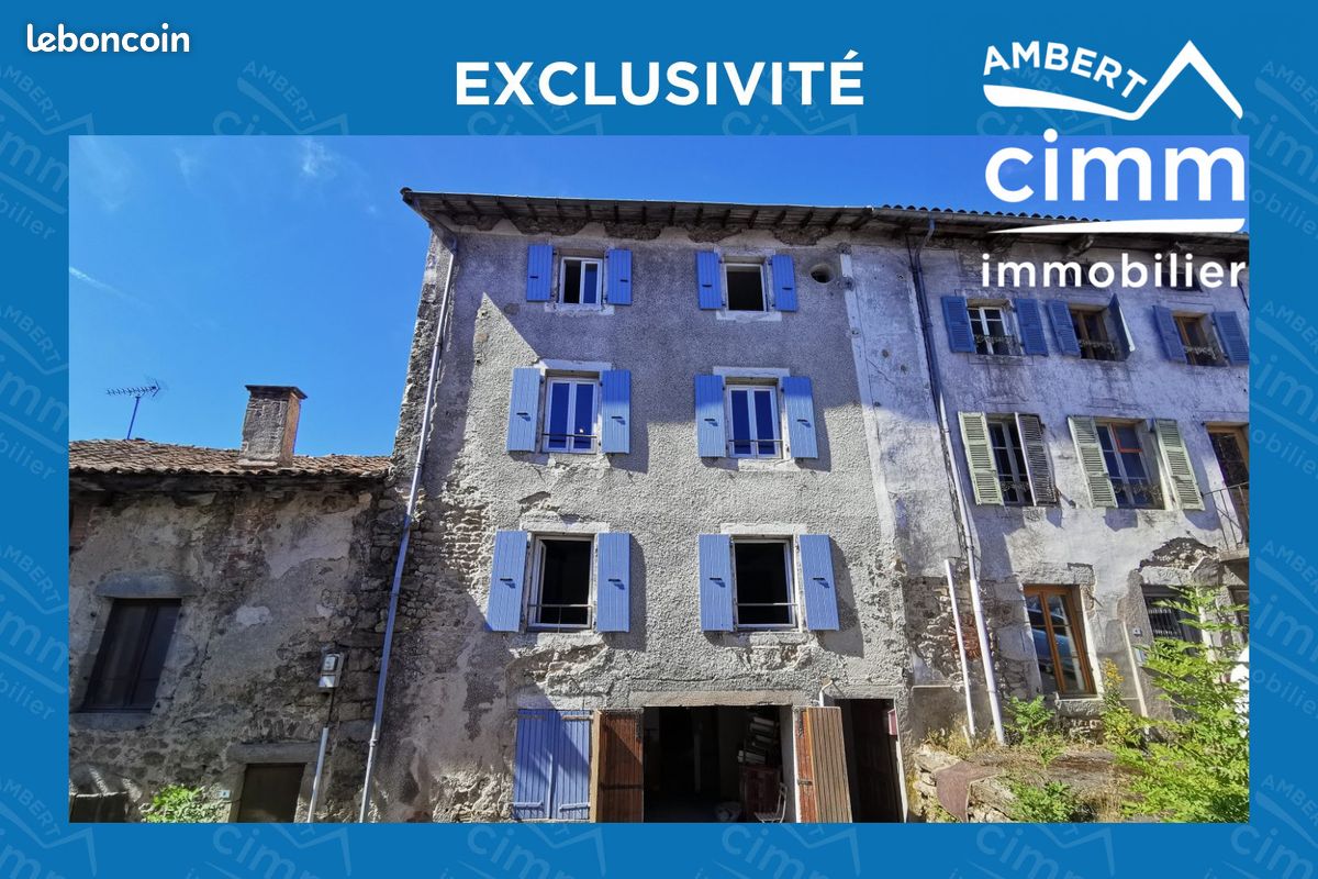 Casa de 3 dormitorios en Puy-de-Dome, France No. 319056