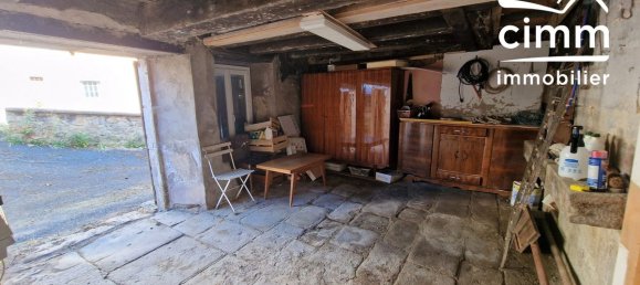 Casa de 3 dormitorios en Puy-de-Dome, France No. 319056 8
