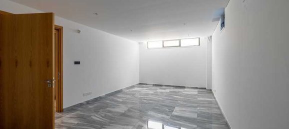 Коммерческая недвижимость с 4 спальнями в Пейя, Кипр № 19528 15