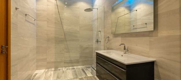 Коммерческая недвижимость с 4 спальнями в Пейя, Кипр № 19528 12