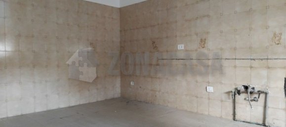 3 rooms Apartment in Lonate Pozzolo, Italy No. 334158 12