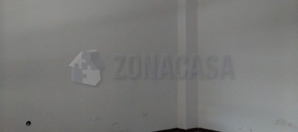 3 rooms Apartment in Lonate Pozzolo, Italy No. 334158 19