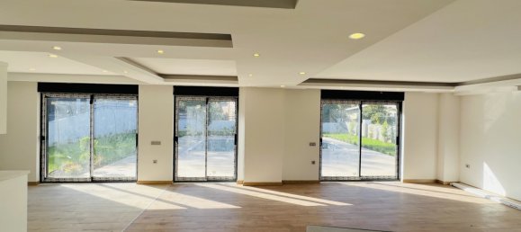 Villa 4+1 in Kemer, Turkey No. 27809 17