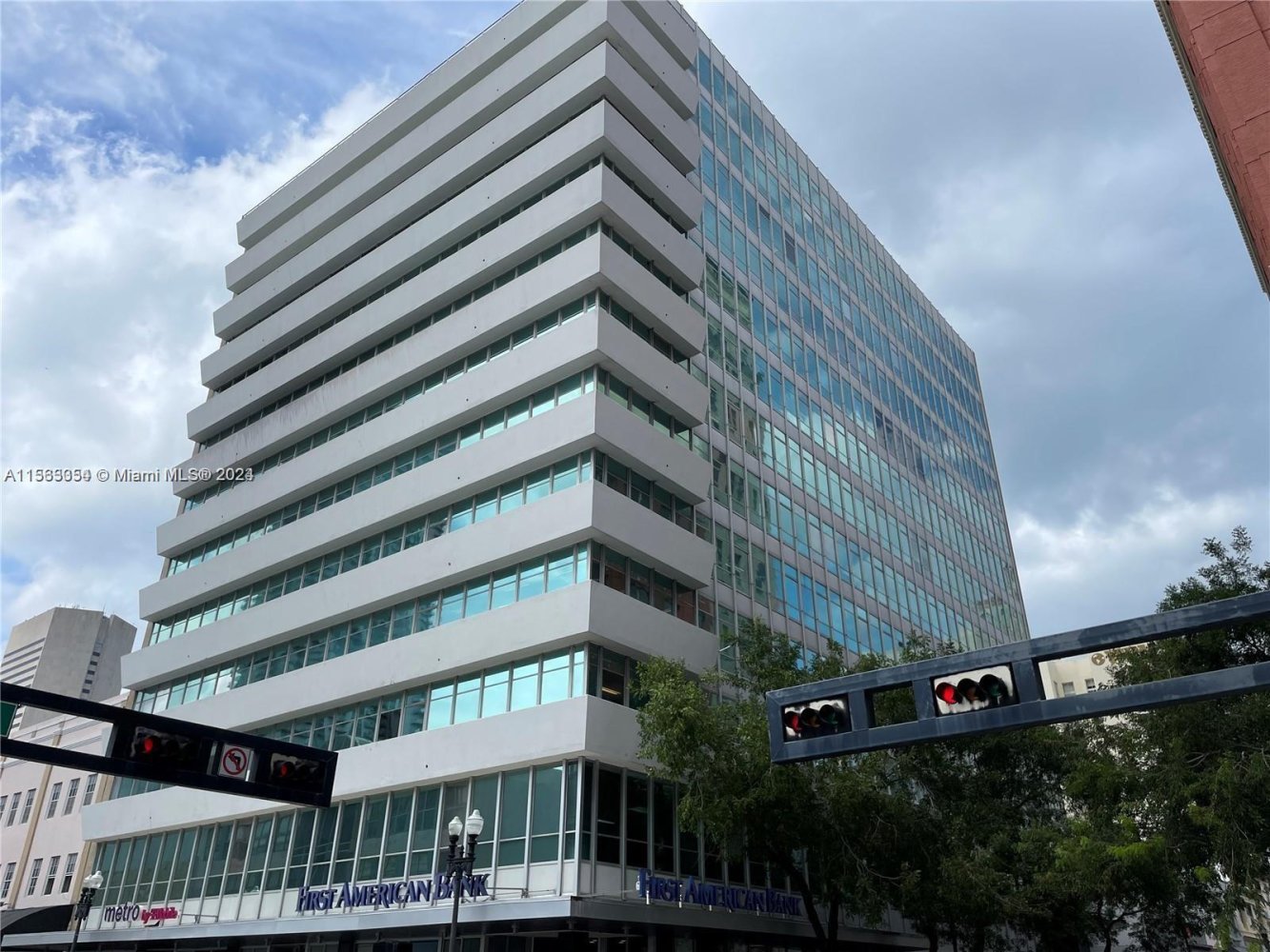 oficina en alquiler en Miami, Miami-Dade, Florida, USA № 613581