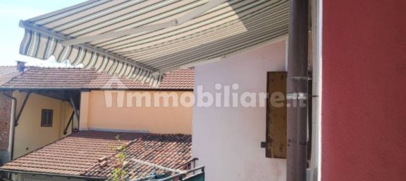 2 bedrooms Apartment in Busto Arsizio, Italy No. 155719 2