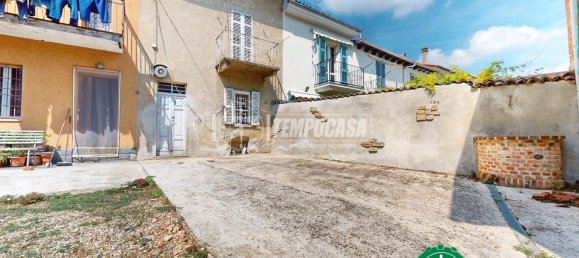 2 bedrooms House in San Salvatore Monferrato, Italy No. 361466 3