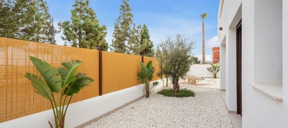 3 bedrooms Villa in Los Alcazares, Spain No. 291666 5