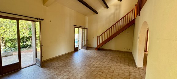 5 bedrooms House in Gard, France No. 293423 14