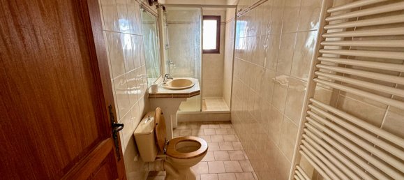 5 bedrooms House in Gard, France No. 293423 12