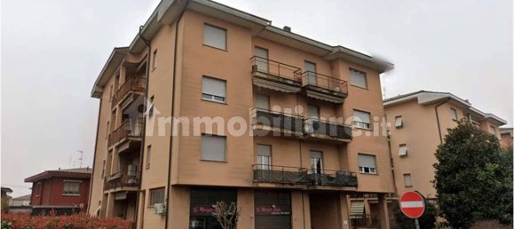 2 bedrooms Apartment in Meda, Italy No. 281710 3