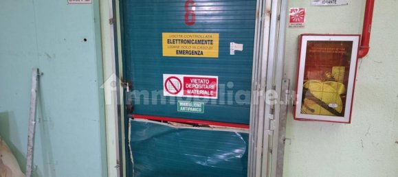 Almacén en Modugno, Italy 2800 m² No. 314698 10