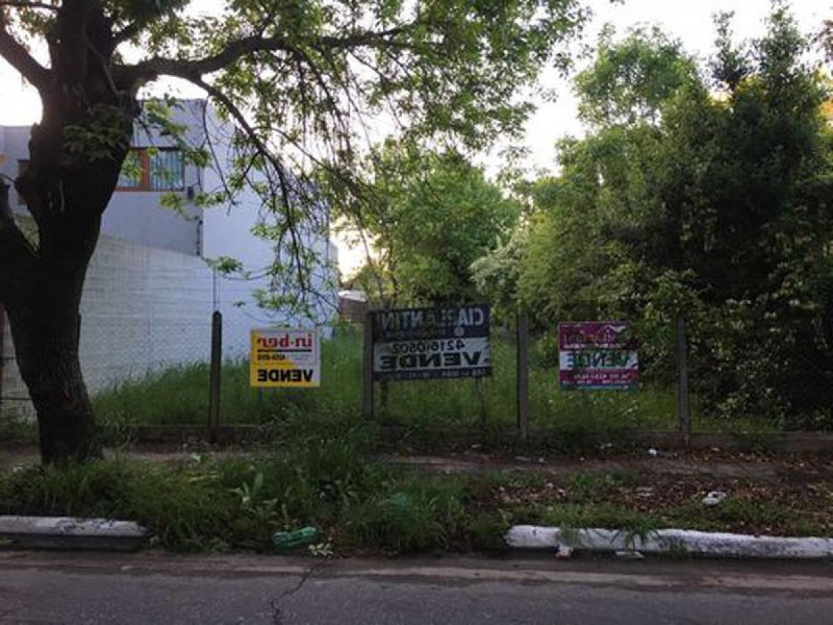  Land in Berazategui, Argentina No. 44759