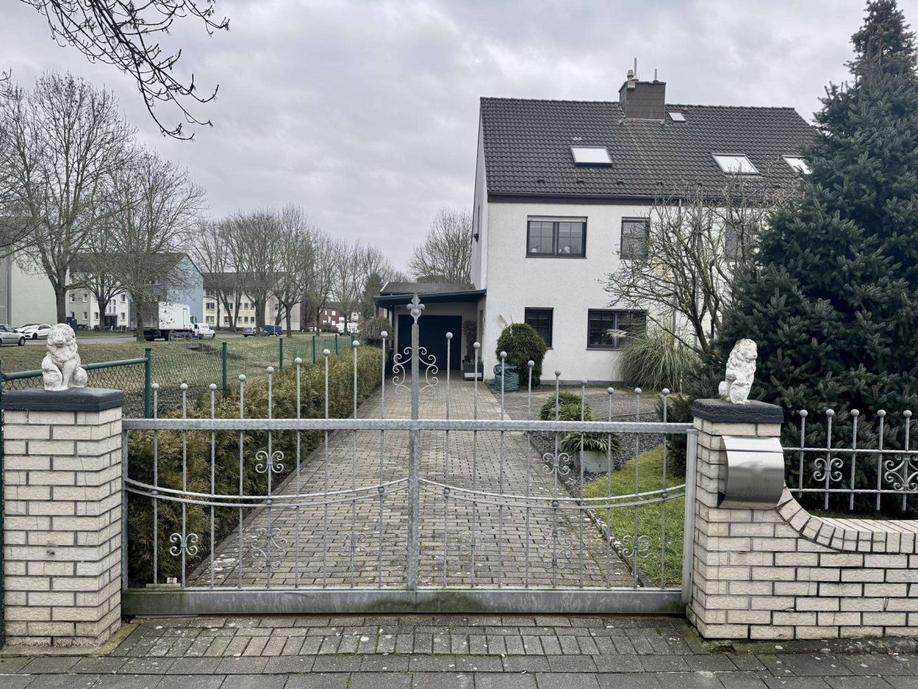 Moradia em banda T3 em Monchengladbach, Germany N.º 12952