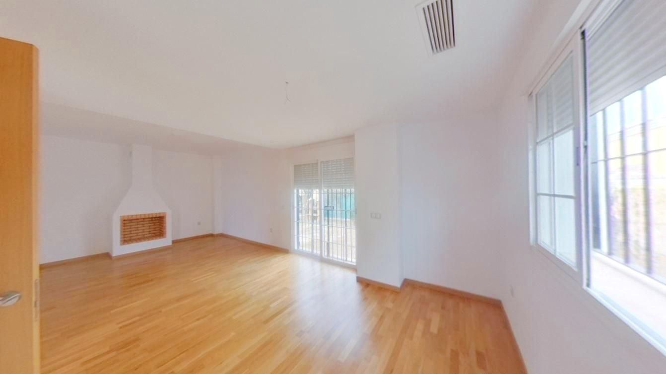 3 bedrooms Townhouse in Alhaurin de la Torre, Spain No. 166512