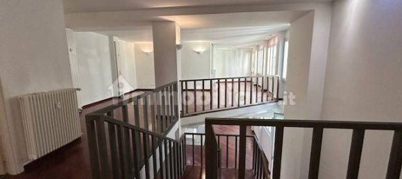 Apartamento T3 em Milan, Italy N.º 355070 3