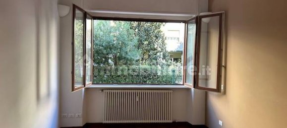Apartamento T3 em Milan, Italy N.º 355070 4