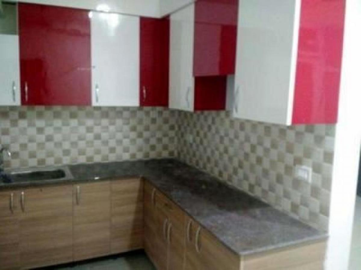 2 bedrooms House in Noida, India No. 66536