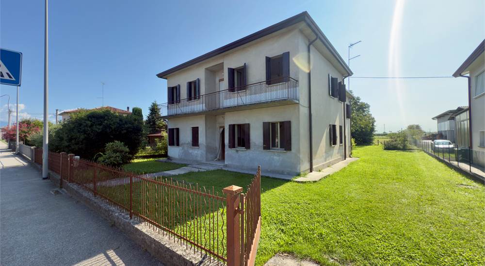 4 bedrooms House in Mareno di Piave, Italy No. 290883
