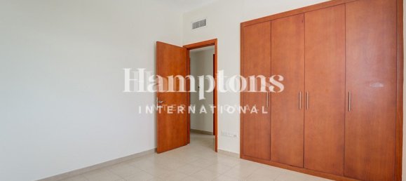 4 bedrooms Villa for rent in The Lakes, Dubai, UAE № 197119 10