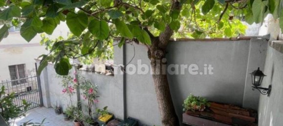 1 bedroom Apartment in Turin, Italy No. 318294 2