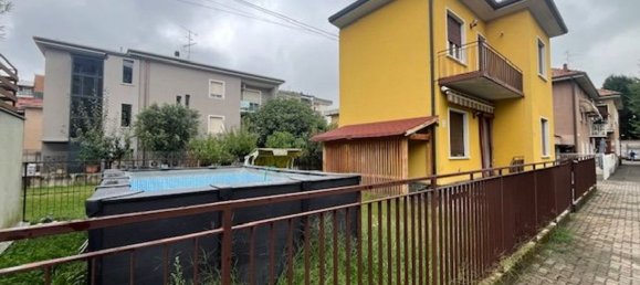 3 bedrooms House in Gallarate, Italy No. 361301 26