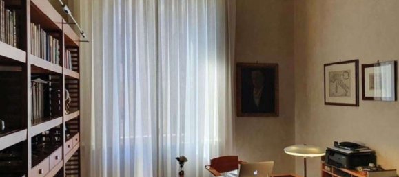 7 rooms Apartment in Florence, Italy No. 194925 25