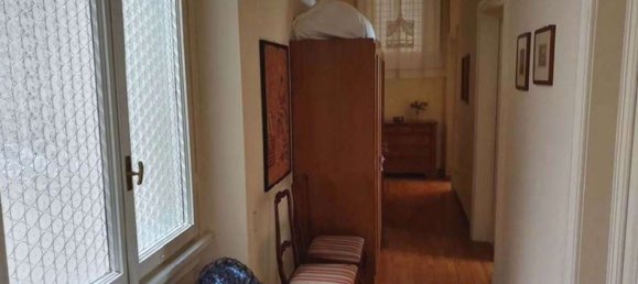 7 rooms Apartment in Florence, Italy No. 194925 8