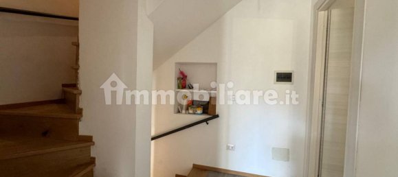 2 bedrooms Villa in Carsoli, Italy No. 165261 3