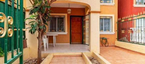 2 غرف نوم تاون هاوس في Torrevieja, Spain رقم 189532 2