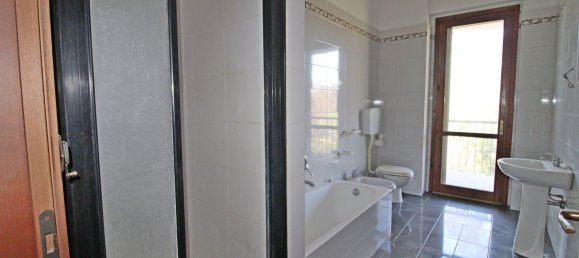 4غرفة منزل في Cuggiono, Italy رقم 121567 16