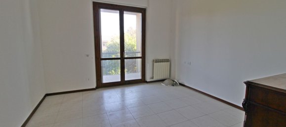 4غرفة منزل في Cuggiono, Italy رقم 121567 13