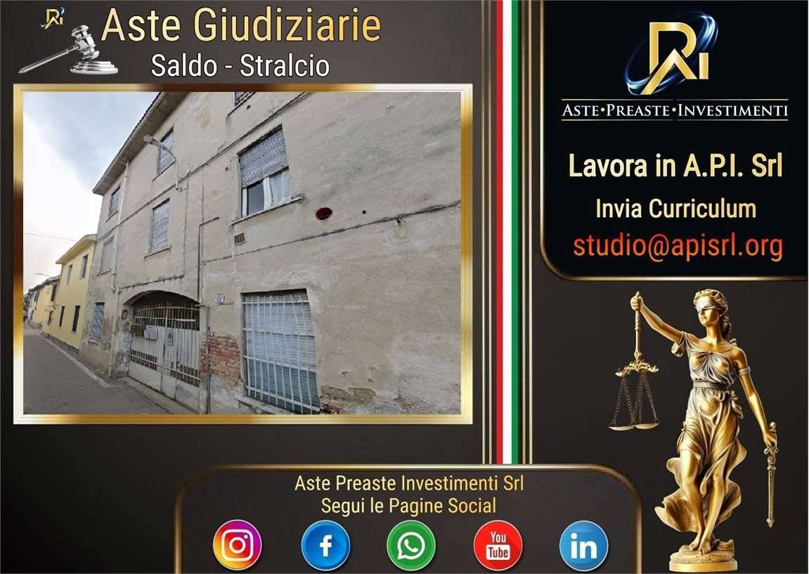 11 Schlafzimmer Wohnung in Vigevano, Italy, Nr. 301018