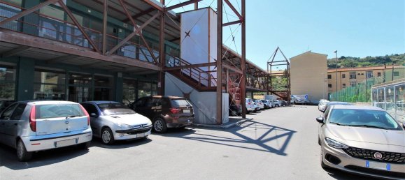 2-Zimmer Gewerbliche Immobilie in San Benedetto del Tronto, Italy, Nr. 176621 8