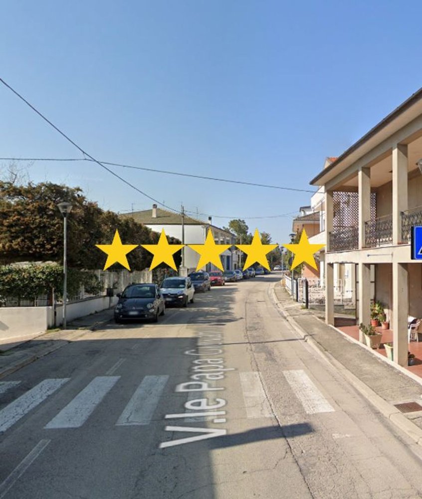 5-salle Appartement à Pianella, Italy No. 238414