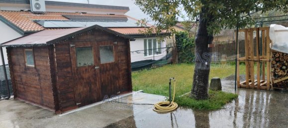 5-salle Appartement à Pianella, Italy No. 238414 14