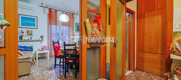 3 rooms Apartment in Rimini, Italy No. 175550 5