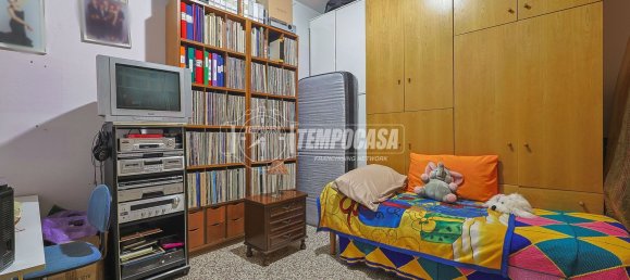 3 rooms Apartment in Rimini, Italy No. 175550 11