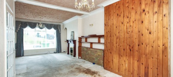 Casa en Torquay, United Kingdom No. 2358 3